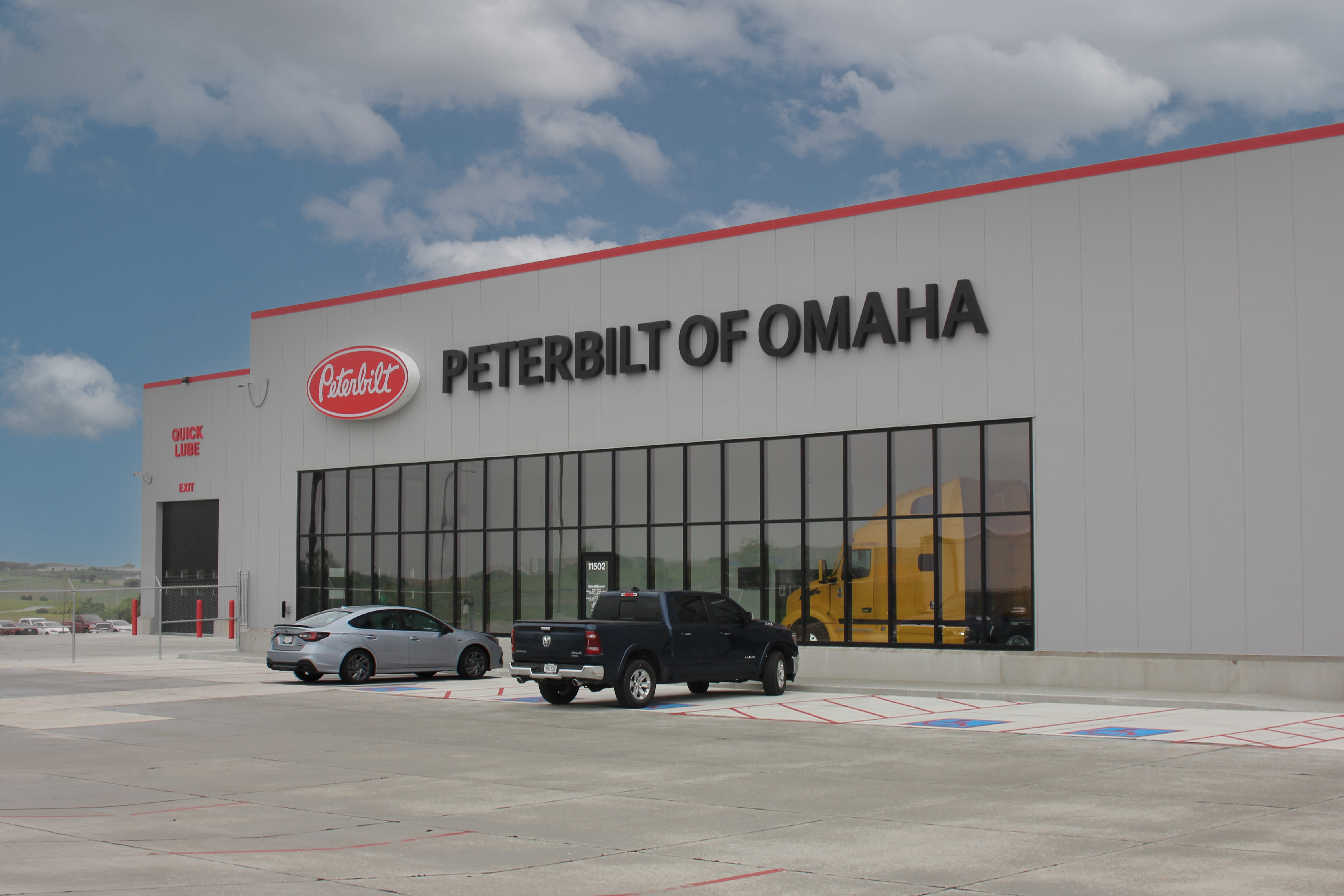 Midwest Peterbilt Group News Photo