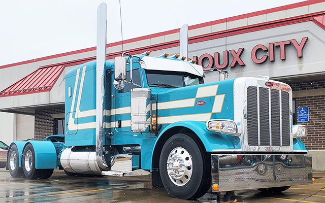 Midwest Peterbilt Group Sales Photo